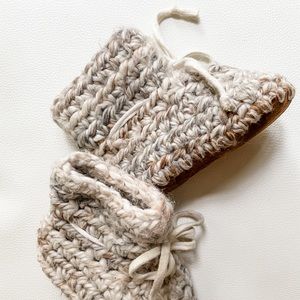 Wool baby booties